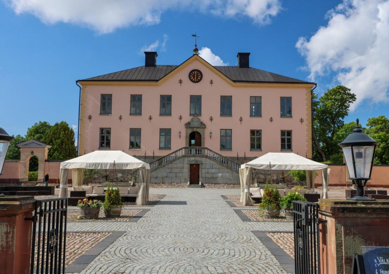 Hesselby Slott Hotel สต็อกโฮล์ม ภายนอก รูปภาพ